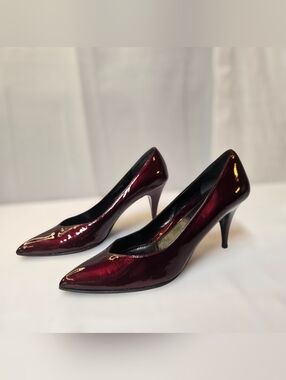 Rangoni Italy Patent Leather Pumps Burgundy Pointed Toe Size 9